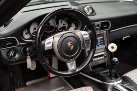Porsche 911 * TARGA 4S* ПОДГРЕВ* NAVI* | Auto.bg — изображение 10 Porsche 911 * TARGA 4S* ПОДГРЕВ* NAVI* | Auto.bg — изображение 10