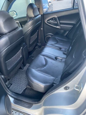 Toyota Rav4 D-4D luxury - 11800 лв. / 6033.24 € - 67173644 12 | Car24.bg Toyota Rav4 D-4D luxury - 11800 лв. / 6033.24 € - 67173644 12