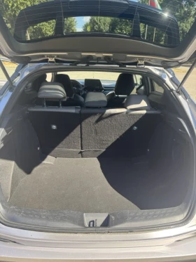 Toyota C-HR Toyota C-HR 1.8 Classy Facelift, JBL, кожа | Auto.bg — изображение 13 Toyota C-HR Toyota C-HR 1.8 Classy Facelift, JBL, кожа | Auto.bg — изображение 13