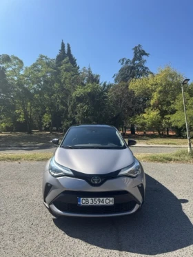 Toyota C-HR Toyota C-HR 1.8 Classy Facelift, JBL, кожа | Auto.bg — изображение 2 Toyota C-HR Toyota C-HR 1.8 Classy Facelift, JBL, кожа | Auto.bg — изображение 2