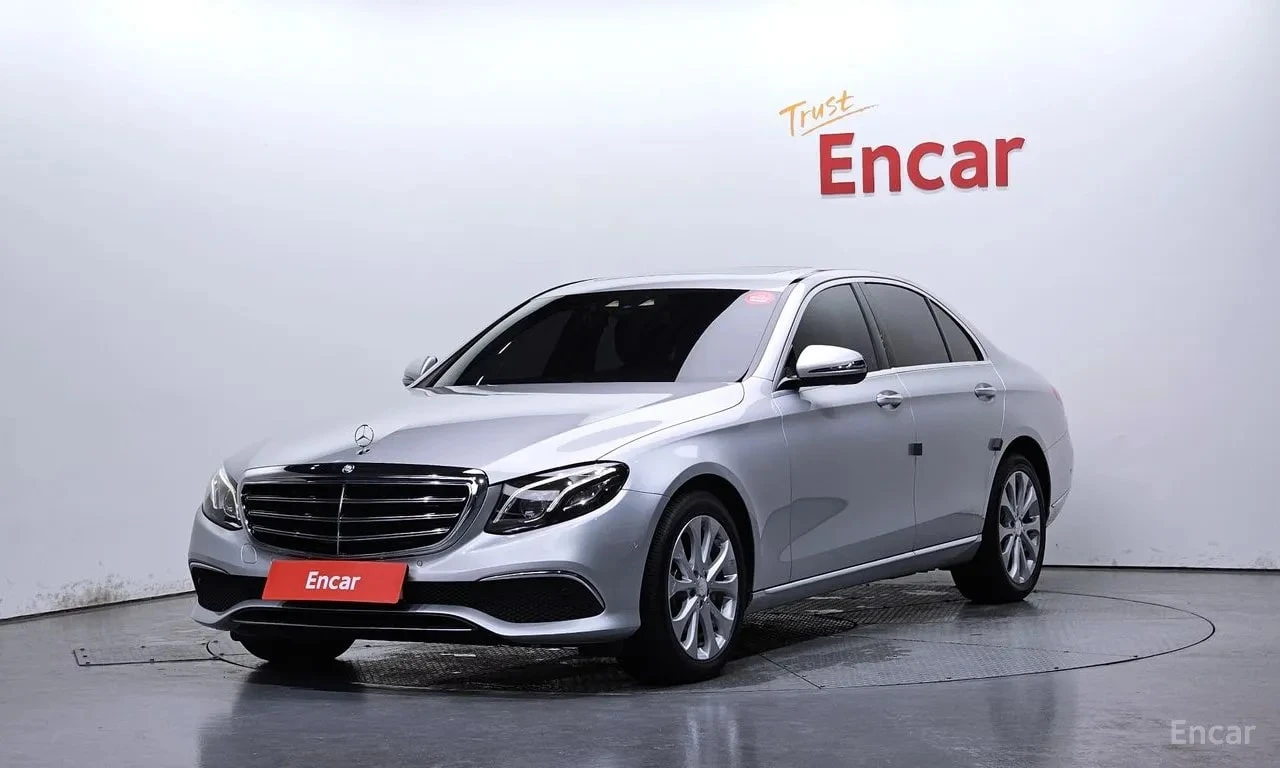 Mercedes-Benz E 220 * FULL DIGITAL * BURMESTER * ХЕД-ЪП * 360 | Auto.bg — изображение 1 Mercedes-Benz E 220 * FULL DIGITAL * BURMESTER * ХЕД-ЪП * 360 | Auto.bg — изображение 1