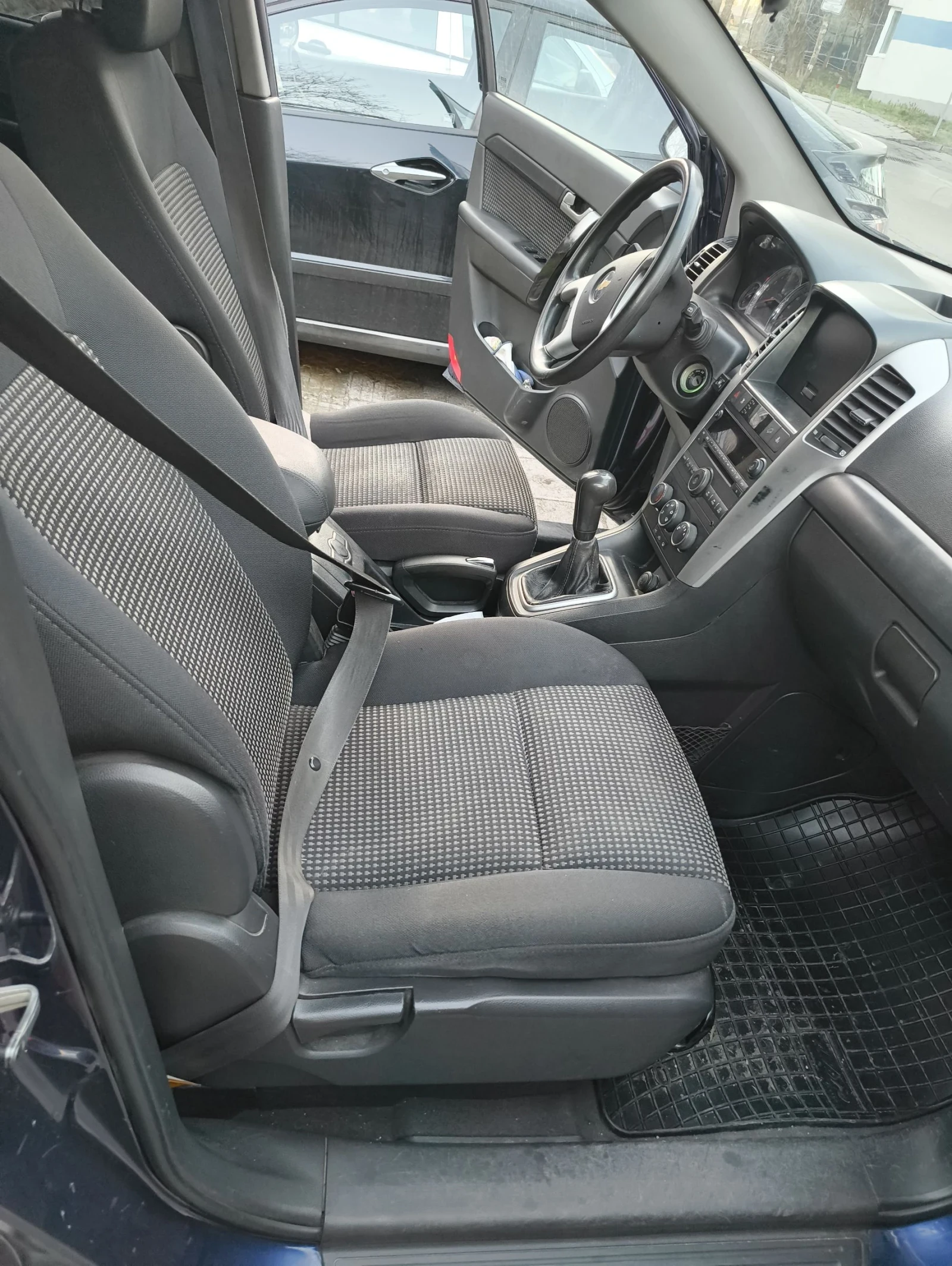 Chevrolet Captiva Газ/Бензин  - изображение 7 | Auto.bg Chevrolet Captiva Газ/Бензин  - изображение 7