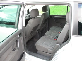 VW Touran 2.0TDI/136кс./6-СКОРОСТИ/7-МЕСТА/КАТО НОВА - 6900 лв. / 3527.91 € - 76520248 11 | Car24.bg VW Touran 2.0TDI/136кс./6-СКОРОСТИ/7-МЕСТА/КАТО НОВА - 6900 лв. / 3527.91 € - 76520248 11