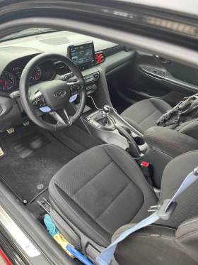 Hyundai Veloster N - 18000 € / 35204.94 лв. - 16449496 9 | Car24.bg Hyundai Veloster N - 18000 € / 35204.94 лв. - 16449496 9