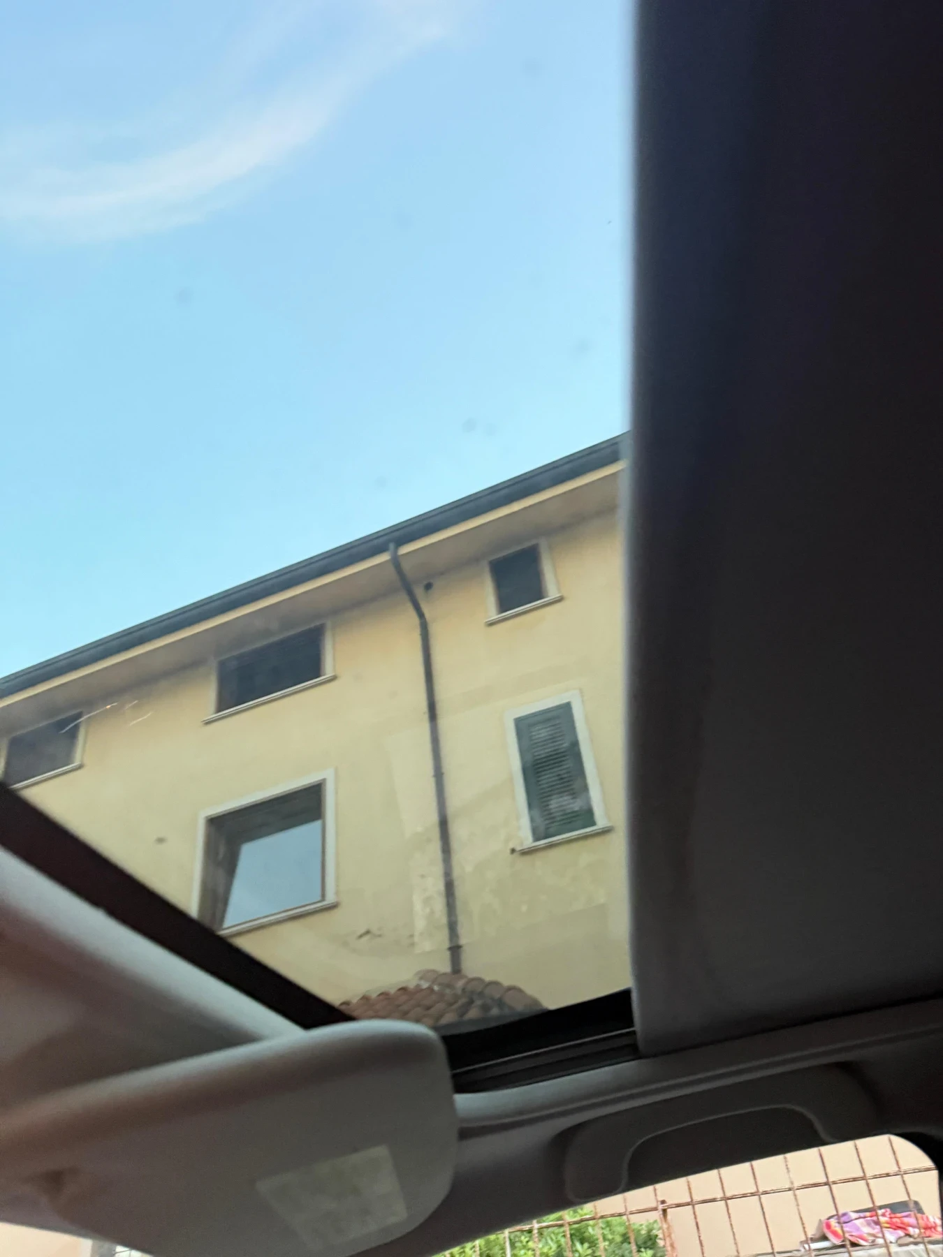Nissan Qashqai 1.5 dci КОЖА НАВИГАЦИЯ ПАНОРАМА 360 ГРАДУСА КАМЕРА - изображение 9 | Auto.bg Nissan Qashqai 1.5 dci КОЖА НАВИГАЦИЯ ПАНОРАМА 360 ГРАДУСА КАМЕРА - изображение 9