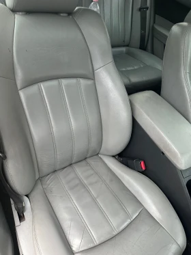 Chrysler 300c - 2500 € / 4889.57 лв. - 33265442 5 | Car24.bg Chrysler 300c - 2500 € / 4889.57 лв. - 33265442 5