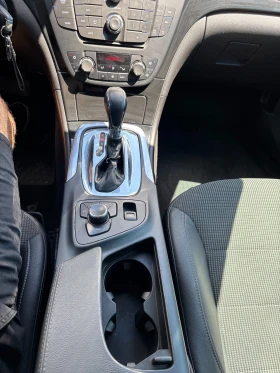 Opel Insignia 2.0 CDTI | Auto.bg — изображение 12 Opel Insignia 2.0 CDTI | Auto.bg — изображение 12