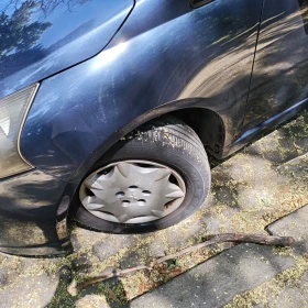 Mitsubishi Grandis 2.4 бензин - 2000 € / 3911.66 лв. - 60531471 11 | Car24.bg Mitsubishi Grandis 2.4 бензин - 2000 € / 3911.66 лв. - 60531471 11