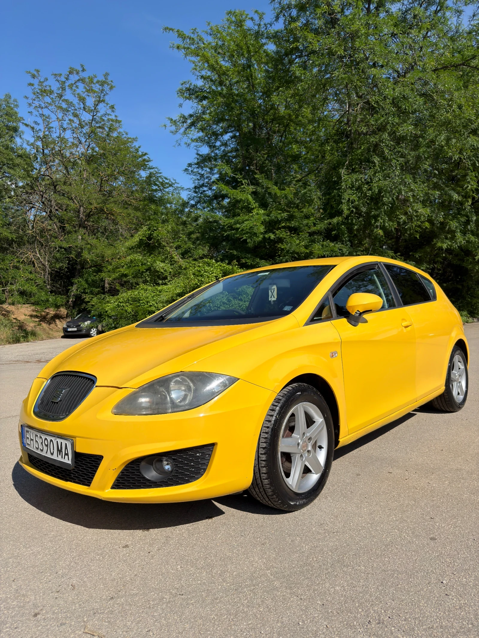 Seat Leon undefined | Auto.bg — изображение 1 Seat Leon undefined | Auto.bg — изображение 1