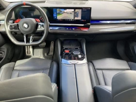 BMW M5 xDrive/M DRIVERS PACKAGE/ICONIC GLOW/360/HUD/PANO | Auto.bg — изображение 9 BMW M5 xDrive/M DRIVERS PACKAGE/ICONIC GLOW/360/HUD/PANO | Auto.bg — изображение 9