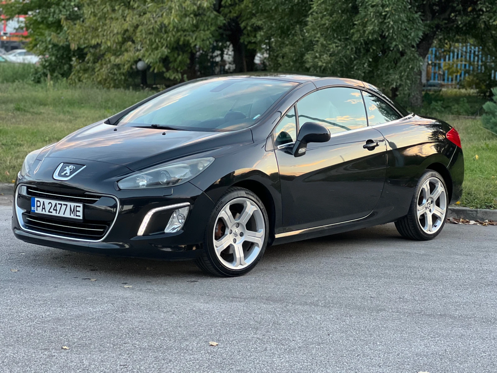Peugeot 308 CC 2.0 HDI Feline - изображение 5 | Auto.bg Peugeot 308 CC 2.0 HDI Feline - изображение 5