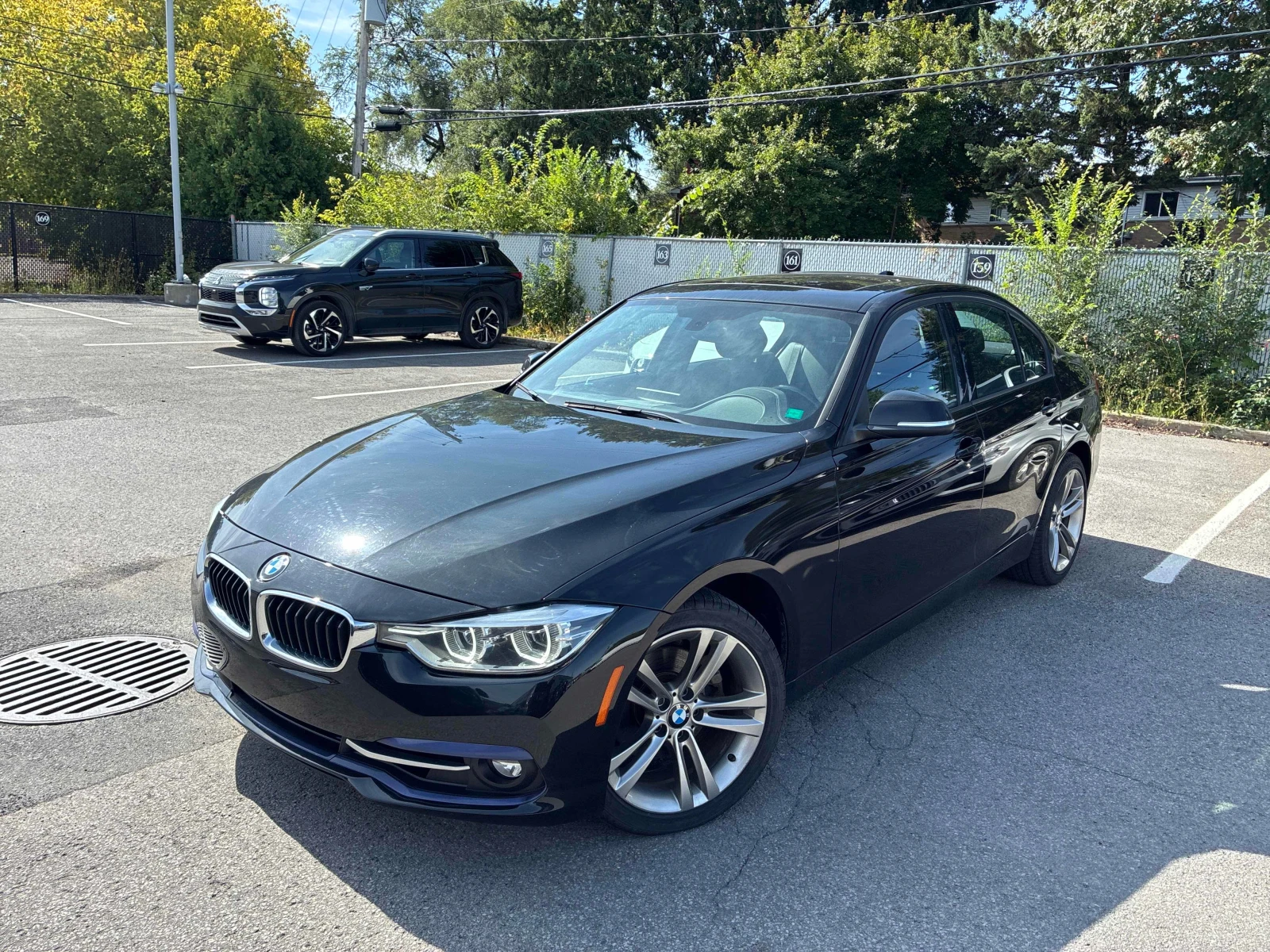 BMW 330 * xDrive * CARFAX * ОПЦИЯ ЗА ФИНАНСИРАНЕ | Auto.bg — изображение 1 BMW 330 * xDrive * CARFAX * ОПЦИЯ ЗА ФИНАНСИРАНЕ | Auto.bg — изображение 1
