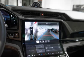Porsche Cayenne ELECTRIC / BOSE / HUD / 360 / PANO / | Auto.bg — изображение 14 Porsche Cayenne ELECTRIC / BOSE / HUD / 360 / PANO / | Auto.bg — изображение 14