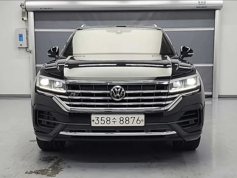 VW Touareg 3.0 V6 TDI / R-lline / 360 КАМЕРИ / ПАНОРАМА /FULL - 33300 € / 65129.14 лв. - 48621476 1 | Car24.bg VW Touareg 3.0 V6 TDI / R-lline / 360 КАМЕРИ / ПАНОРАМА /FULL - 33300 € / 65129.14 лв. - 48621476 1