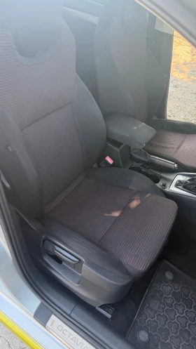 Skoda Octavia 2.0tdi dsg | Auto.bg — изображение 13 Skoda Octavia 2.0tdi dsg | Auto.bg — изображение 13