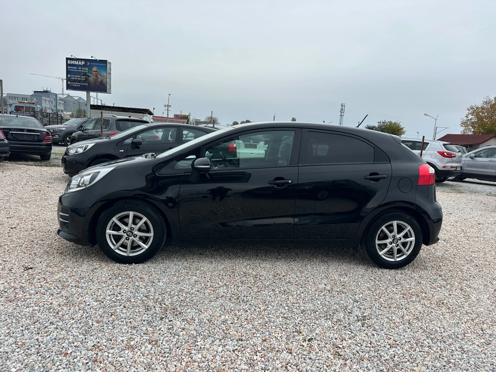 Kia Rio 1.4 CRDI, КОЖА, ПОДГРЕВ, ЕВРО 6, ФЕЙС, ТОП!!! - изображение 4 | Auto.bg Kia Rio 1.4 CRDI, КОЖА, ПОДГРЕВ, ЕВРО 6, ФЕЙС, ТОП!!! - изображение 4
