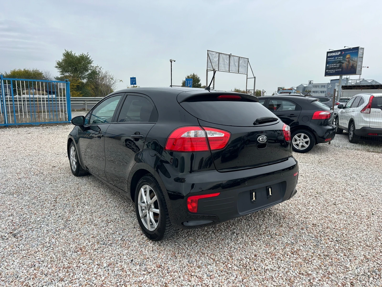 Kia Rio 1.4 CRDI, КОЖА, ПОДГРЕВ, ЕВРО 6, ФЕЙС, ТОП!!! - изображение 5 | Auto.bg Kia Rio 1.4 CRDI, КОЖА, ПОДГРЕВ, ЕВРО 6, ФЕЙС, ТОП!!! - изображение 5