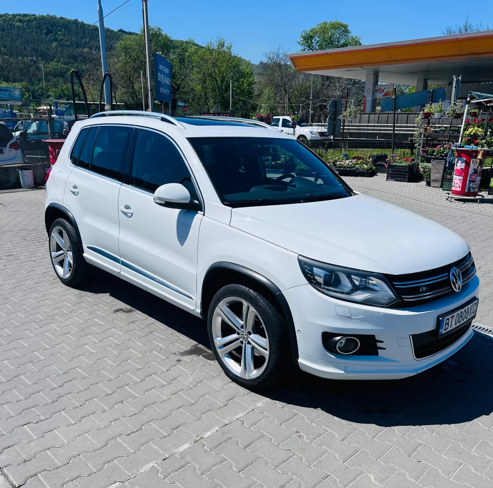 VW Tiguan 2.0 TDI R-line - изображение 4 | Auto.bg VW Tiguan 2.0 TDI R-line - изображение 4
