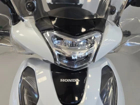 Honda Sh 150ie, ABS-Led, 2017г. | Auto.bg — изображение 10 Honda Sh 150ie, ABS-Led, 2017г. | Auto.bg — изображение 10