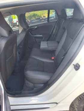 Volvo V60 D4 240к.с 4X4 AWD Automat | Auto.bg — изображение 10 Volvo V60 D4 240к.с 4X4 AWD Automat | Auto.bg — изображение 10