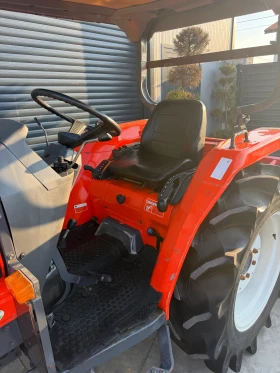 Трактор Kubota GL25 | Auto.bg — изображение 5 Трактор Kubota GL25 | Auto.bg — изображение 5