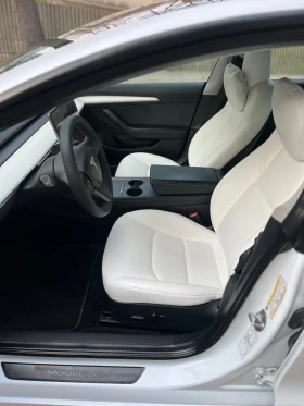 Tesla Model 3 Model 3 Dual Motor - Термопомпа - 28000 € / 54763.24 лв. - 49862472 12 | Car24.bg Tesla Model 3 Model 3 Dual Motor - Термопомпа - 28000 € / 54763.24 лв. - 49862472 12