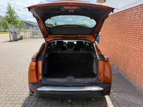 Peugeot 2008 Allure 1.5hdi aut. 131ps DK | Auto.bg — изображение 16 Peugeot 2008 Allure 1.5hdi aut. 131ps DK | Auto.bg — изображение 16