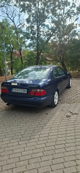 Mercedes-Benz CLK 200 компресор ГАЗ | Auto.bg — изображение 3 Mercedes-Benz CLK 200 компресор ГАЗ | Auto.bg — изображение 3