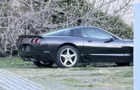 Chevrolet Corvette Targa - 12500 € / 24447.88 лв. - 60785456 3 | Car24.bg Chevrolet Corvette Targa - 12500 € / 24447.88 лв. - 60785456 3