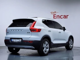 Снимка Volvo XC40