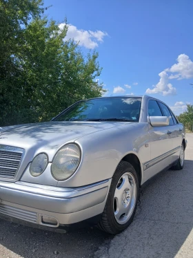 Mercedes-Benz E 200 - 2600 € - 74391070 13 | Car24.bg Mercedes-Benz E 200 - 2600 € - 74391070 13