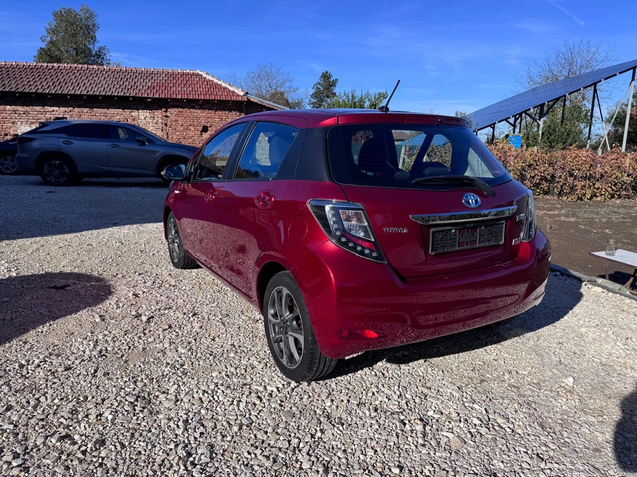 Toyota Yaris 1.5i Hybrid - изображение 3 | Auto.bg Toyota Yaris 1.5i Hybrid - изображение 3