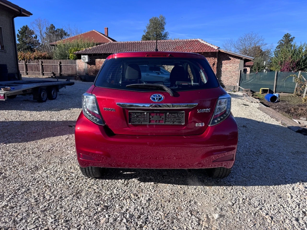 Toyota Yaris 1.5i Hybrid - изображение 4 | Auto.bg Toyota Yaris 1.5i Hybrid - изображение 4