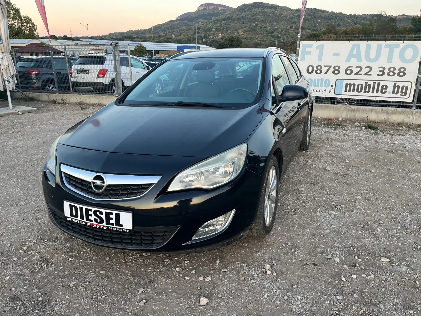 Opel Astra 1.7CDTI-125-ITALIA | Auto.bg — изображение 1 Opel Astra 1.7CDTI-125-ITALIA | Auto.bg — изображение 1