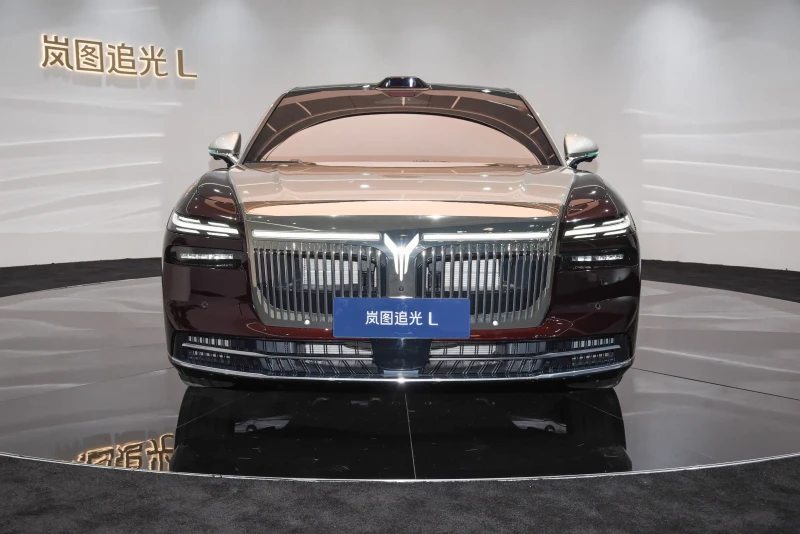 Voyah Free Chasing Light L - 65000 € / 127128.95 лв. - 24513646 1 | Car24.bg Voyah Free Chasing Light L - 65000 € / 127128.95 лв. - 24513646 1