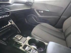 Peugeot 2008 ALLURE/136HP/CAM/LED/NAVI/L.ASSIST/DIGI/636g - 37899 лв. / 19377.45 € - 64819528 11 | Car24.bg Peugeot 2008 ALLURE/136HP/CAM/LED/NAVI/L.ASSIST/DIGI/636g - 37899 лв. / 19377.45 € - 64819528 11