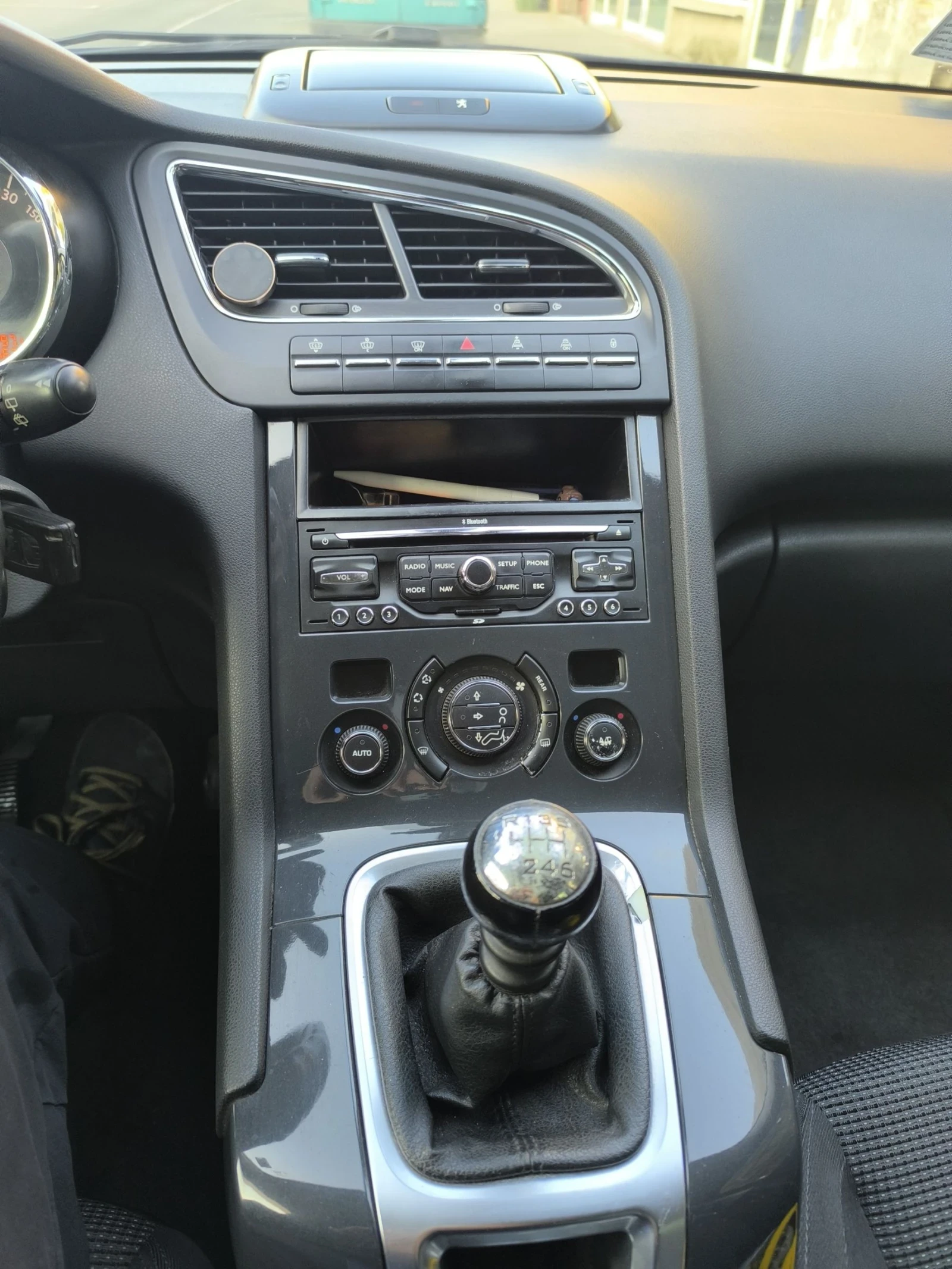 Peugeot 5008 1.6  - изображение 6 | Auto.bg Peugeot 5008 1.6  - изображение 6
