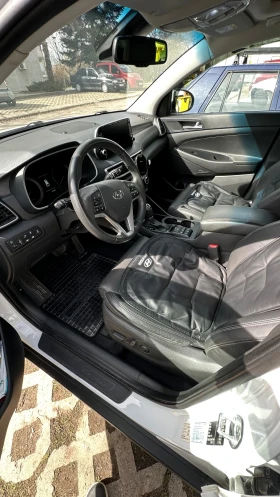 Hyundai Tucson Мек Хибрид 48v - 26900 € / 52611.83 лв. - 22803589 8 | Car24.bg Hyundai Tucson Мек Хибрид 48v - 26900 € / 52611.83 лв. - 22803589 8