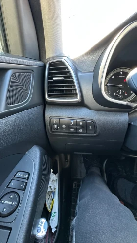 Hyundai Tucson Мек Хибрид 48v - 26900 € / 52611.83 лв. - 22803589 7 | Car24.bg Hyundai Tucson Мек Хибрид 48v - 26900 € / 52611.83 лв. - 22803589 7