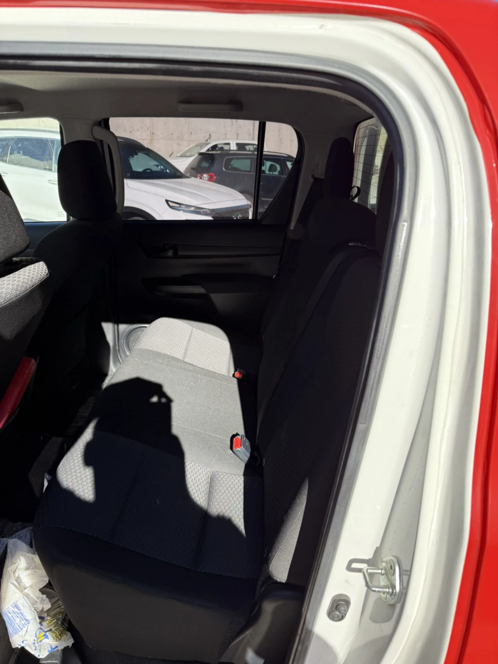 Toyota Hilux FIRE TEAM 2021 - изображение 9 | Auto.bg Toyota Hilux FIRE TEAM 2021 - изображение 9