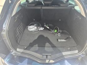 Renault Megane Grandtour Plug-In Hybrid 1.6 145hp | Auto.bg — изображение 16 Renault Megane Grandtour Plug-In Hybrid 1.6 145hp | Auto.bg — изображение 16