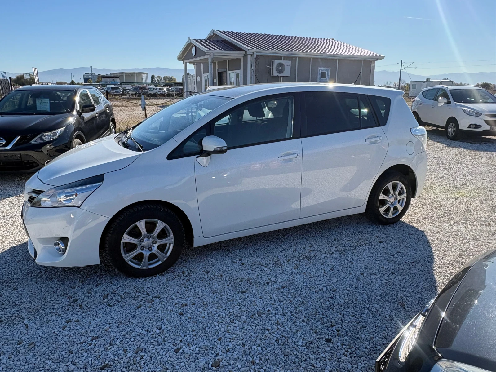 Toyota Verso  - изображение 3 | Auto.bg Toyota Verso  - изображение 3