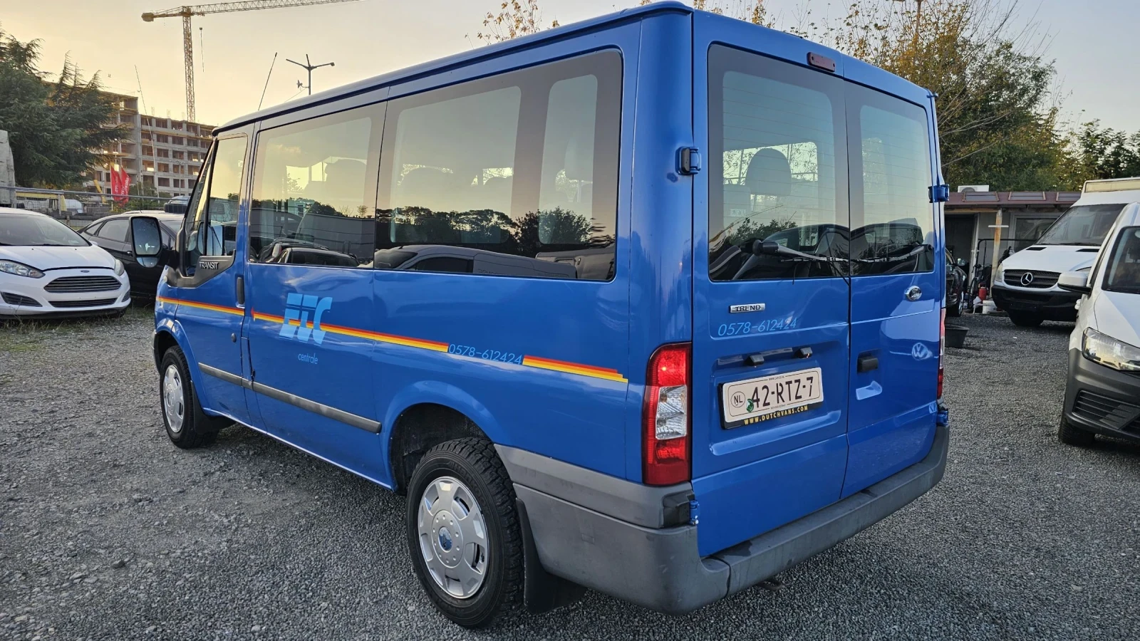 Ford Transit 2.2 TD-  9 места- клима  - изображение 6 | Auto.bg Ford Transit 2.2 TD-  9 места- клима  - изображение 6