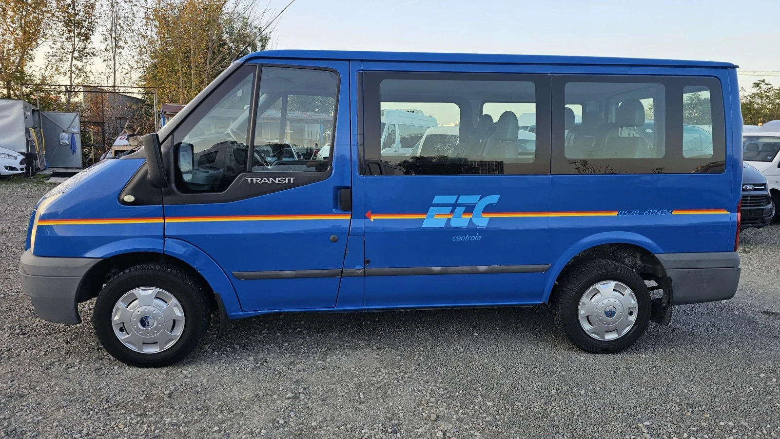 Ford Transit 2.2 TD-  9 места- клима  - изображение 4 | Auto.bg Ford Transit 2.2 TD-  9 места- клима  - изображение 4