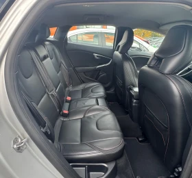 Volvo V40 Cross Country V40 CC 2.0 T4 Ocean Race AWD S/S 190k.s 7 скорости - 9400 € - 48779691 8 | Car24.bg Volvo V40 Cross Country V40 CC 2.0 T4 Ocean Race AWD S/S 190k.s 7 скорости - 9400 € - 48779691 8