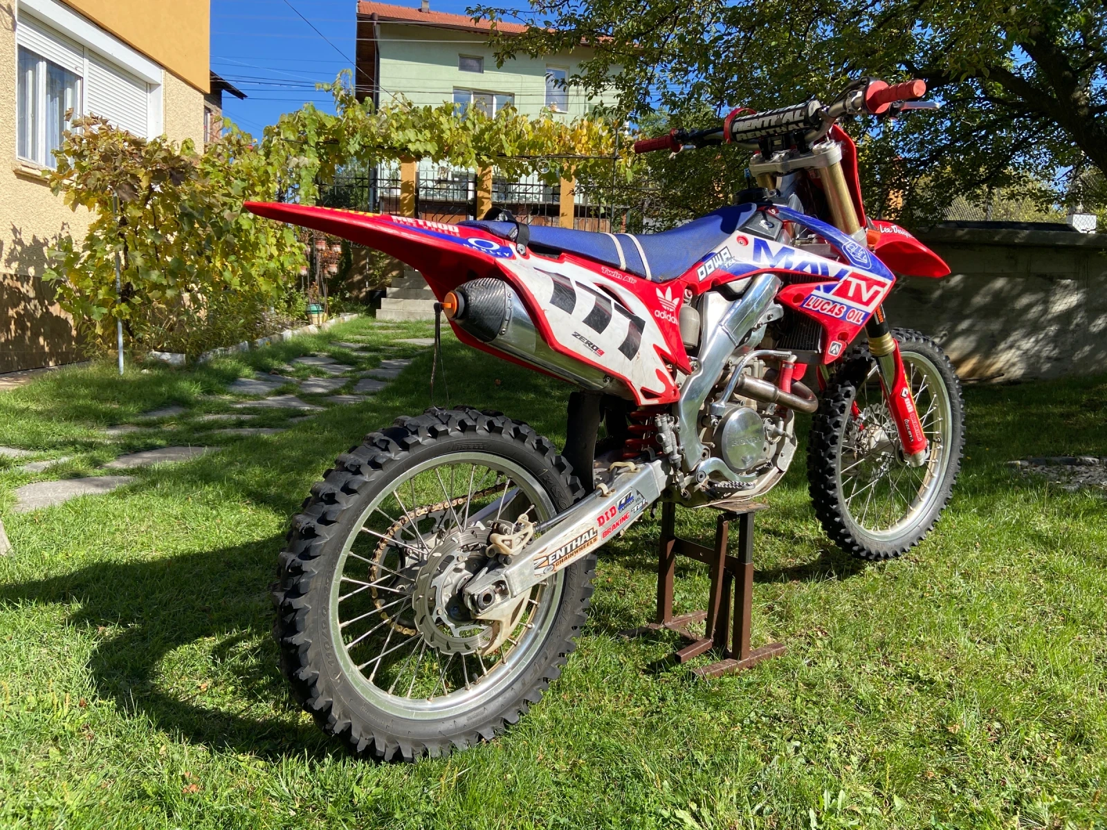 Honda 250 Генерация, демфер на волана, лед бар - изображение 7 | Auto.bg Honda 250 Генерация, демфер на волана, лед бар - изображение 7