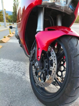 Honda Vfr VFR1200FD | Auto.bg — изображение 8 Honda Vfr VFR1200FD | Auto.bg — изображение 8
