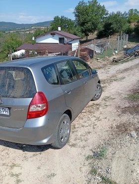 Honda Jazz undefined | Auto.bg — изображение 2 Honda Jazz undefined | Auto.bg — изображение 2
