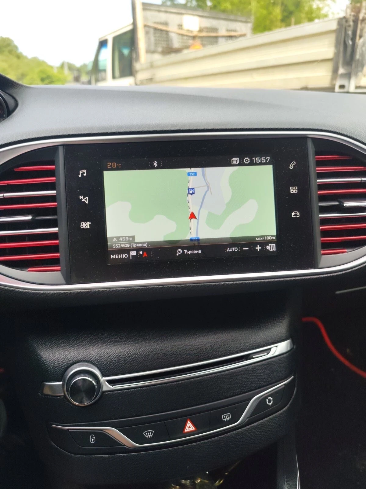 Peugeot 308 1.2 бензин GT 130 коня турбо - изображение 8 | Auto.bg Peugeot 308 1.2 бензин GT 130 коня турбо - изображение 8