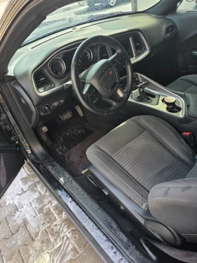 Dodge Challenger - 19500 € / 38138.68 лв. - 44657171 5 | Car24.bg Dodge Challenger - 19500 € / 38138.68 лв. - 44657171 5